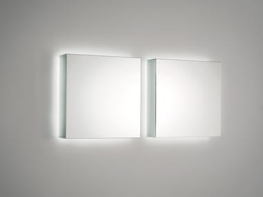 I MASSI - Wall-mounted mirror with integrated lighting by Glas Italia