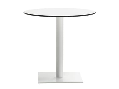 FLAT - Steel table base by Inclass