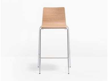 INGA 5616 - Wooden stool with footrest by Pedrali