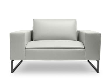 KUBICO - Sled base armchair with armrests by I 4 Mariani