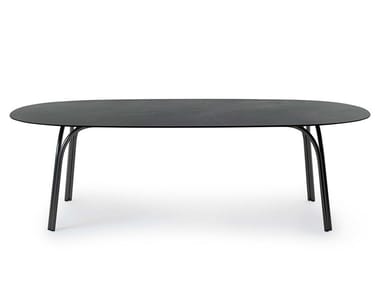 LAKE - Oval ceramic table by Desalto