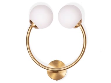 LAURA - Brass wall lamp by Royal Stranger