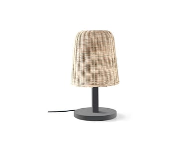 LC 91 - Woven wicker table lamp by Gervasoni