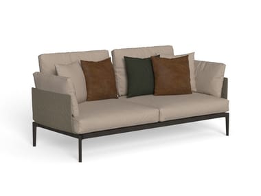 LEAF - 2 seater fabric garden sofa by Talenti