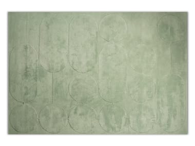 MARSHMALLOW - Solid-color wool rug by Royal Stranger