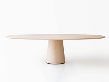 MATERIC - Oval ash table by Porro