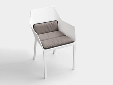 MEM - Stackable polypropylene chair by Kristalia