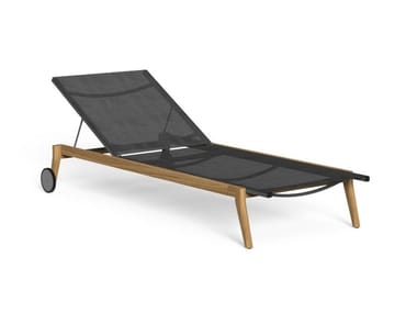 MOON TEAK - Stackable textilene sun lounger by Talenti