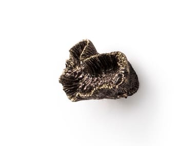 MUSSA OC2017 - Brass furniture knob by Pullcast