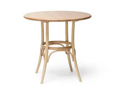N¡Æ 152 - Round solid wood table by TON