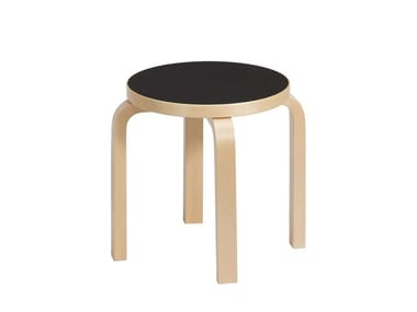 NE60 - Wooden Kids stool by Artek