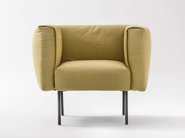 ONNI - Upholstered fabric armchair with armrests by Novamobili