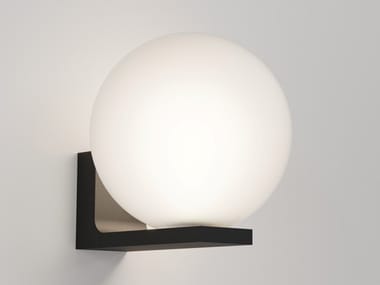 OONO W - LED metal outdoor wall lamp by Delta Light