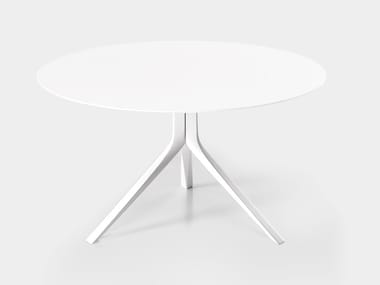 OOPS - Extending table by Kristalia