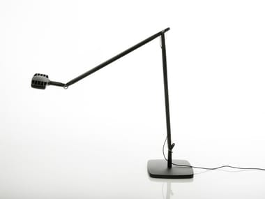 OTTO WATT - LED adjustable aluminium table lamp by Luceplan