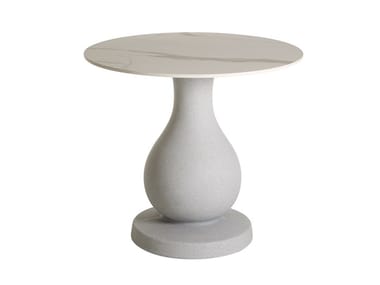 OTTOCENTO - Round polyethylene garden table by Slide