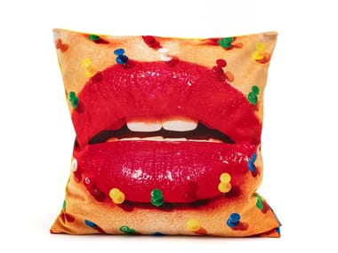 MOUTH WITH PINS - Square fabric cushion (Request Info)