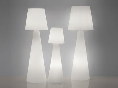 PIVOT - Polyethylene floor lamp by Slide