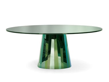 PLI - Oval table by Classicon