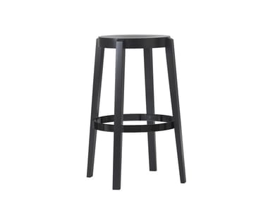 PUNTON - Wooden stool by TON