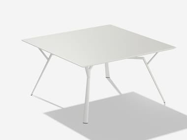 RADICE QUADRA - Square aluminium garden table by FAST