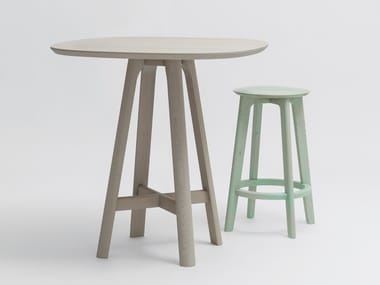 RAIL SNACK - Solid wood high table by Zeitraum