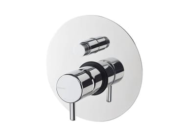 REVERSO - Bathtub mixer with diverter by Ritmonio