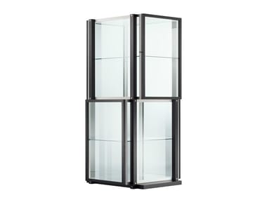 S40 - Display cabinet by Tecta