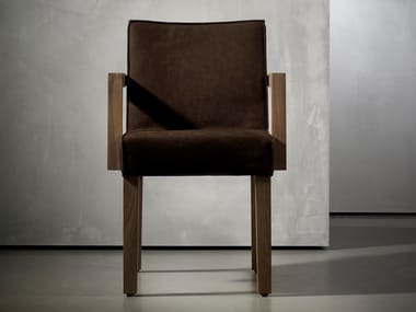 SAAR - Upholstered chair with armrests by Piet Boon