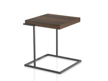 SERVOQUADRO - Low square coffee table by Pianca