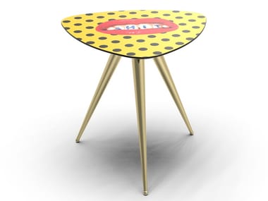 SHIT - Triangular coffee table with MDF top and metal legs (Request Info)