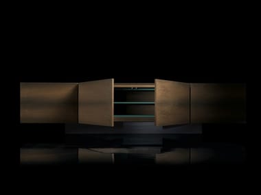 SIDE-X - Solid wood sideboard with doors by Henge