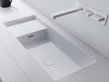 SQUARE - Cristalplant® washbasin with integrated countertop by Falper