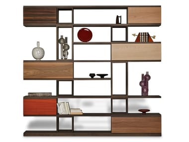 SWING - Open freestanding ash bookcase by Morelato