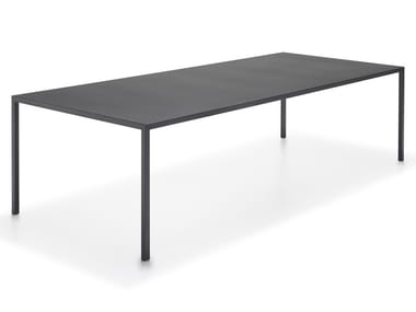 TENSE OUTDOOR - Aluminium garden table by MDF Italia