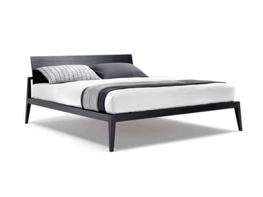 THEO - Wooden double bed by Lema