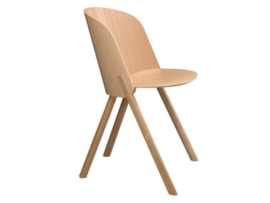 THIS - Wood veneer chair by e15