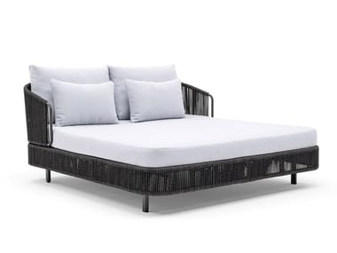 TIBIDABO - Synthetic fibre garden bed by Varaschin