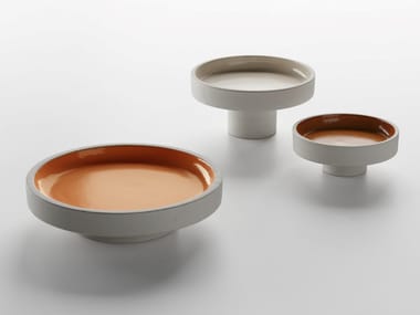 TOTTO - Terracotta cake stand by Kettal