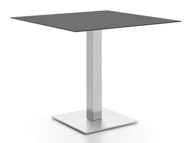 TREND Q - Iron table base by Atmosphera