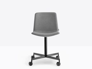 TWEET 893/2 - Upholstered chair with 4-spoke base with castors by Pedrali