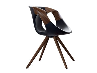 UP WOOD - Trestle-based leather chair by Tonon