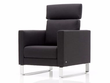 ROLF BENZ 004 VIDA - Sled base fabric armchair with headrest by Rolf Benz