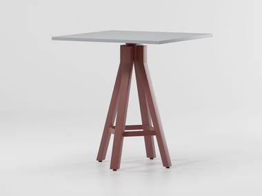 VIEQUES - Square aluminium table by Kettal
