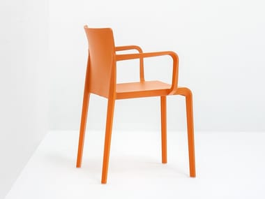 VOLT 675 - Polypropylene chair with armrests by Pedrali