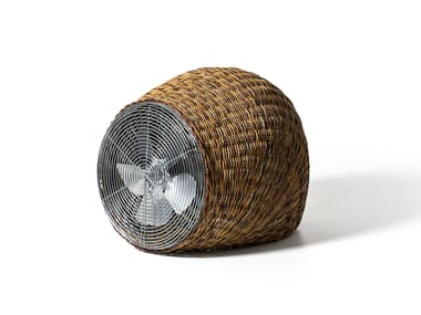 WIND L - Floor standing fan in handwoven dark pulut by Gervasoni