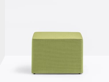 WOW 324 - Square fabric pouf by Pedrali