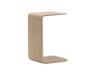 ARC TABLE ME5488 - Oak side table by Andreu World