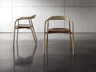 AUTUMN - Wooden chair with armrests by Sovet Italia