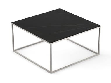 PIXEL - Low square garden side table by Vondom